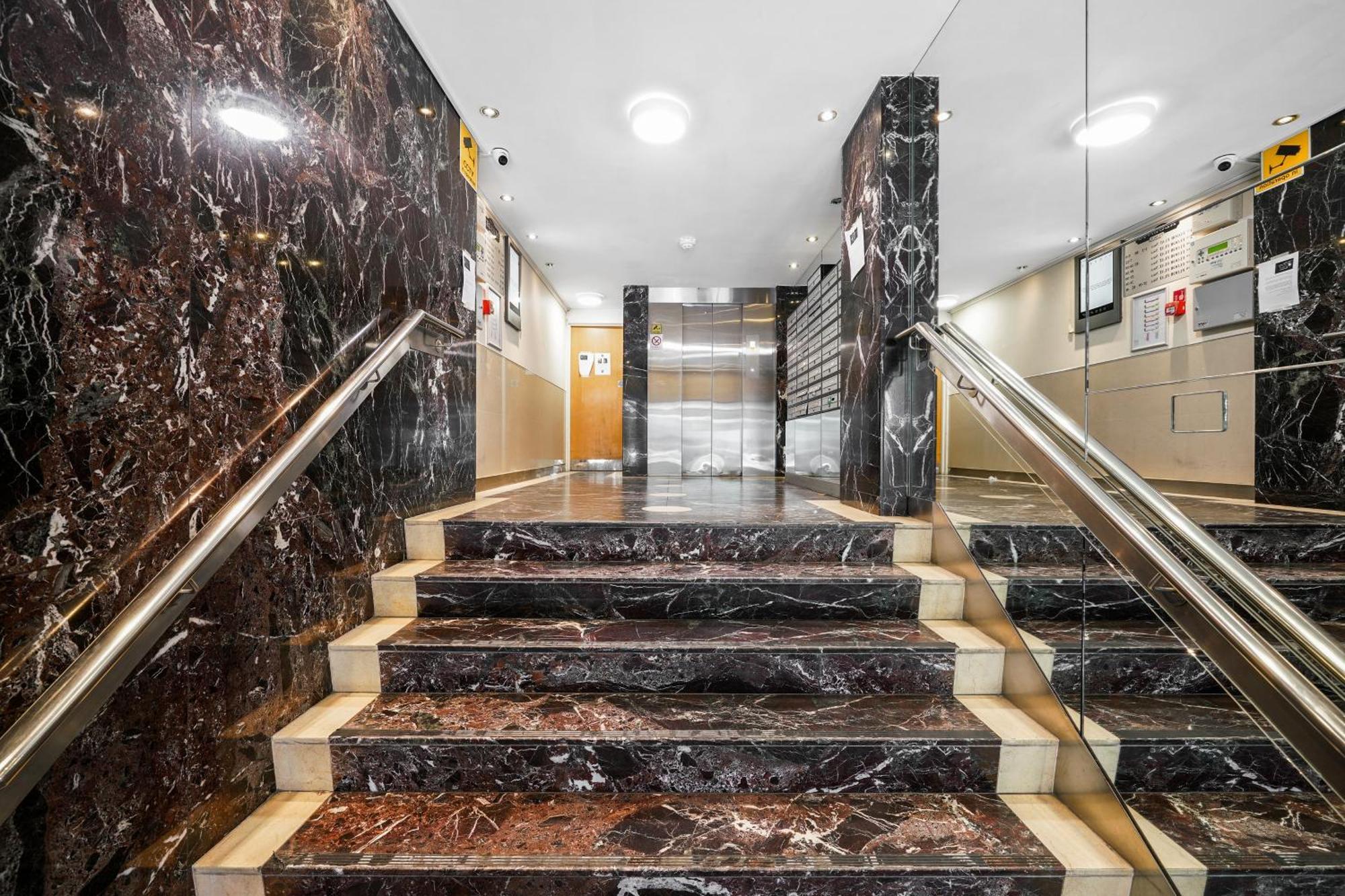 Appartamento Luxury 2br - Oxford Circus & Soho Londra
